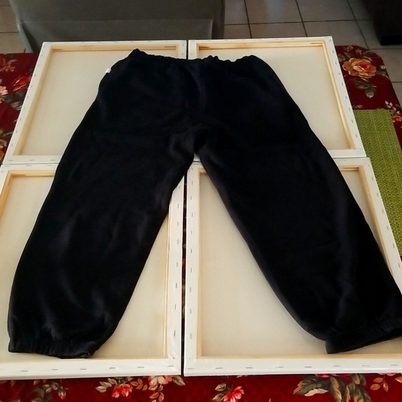 Black sweats/leggings - Very comfortable - Great to chill in - Picture 2 of 8